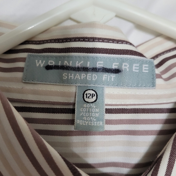 Wrinkle free button down - Picture 2 of 4